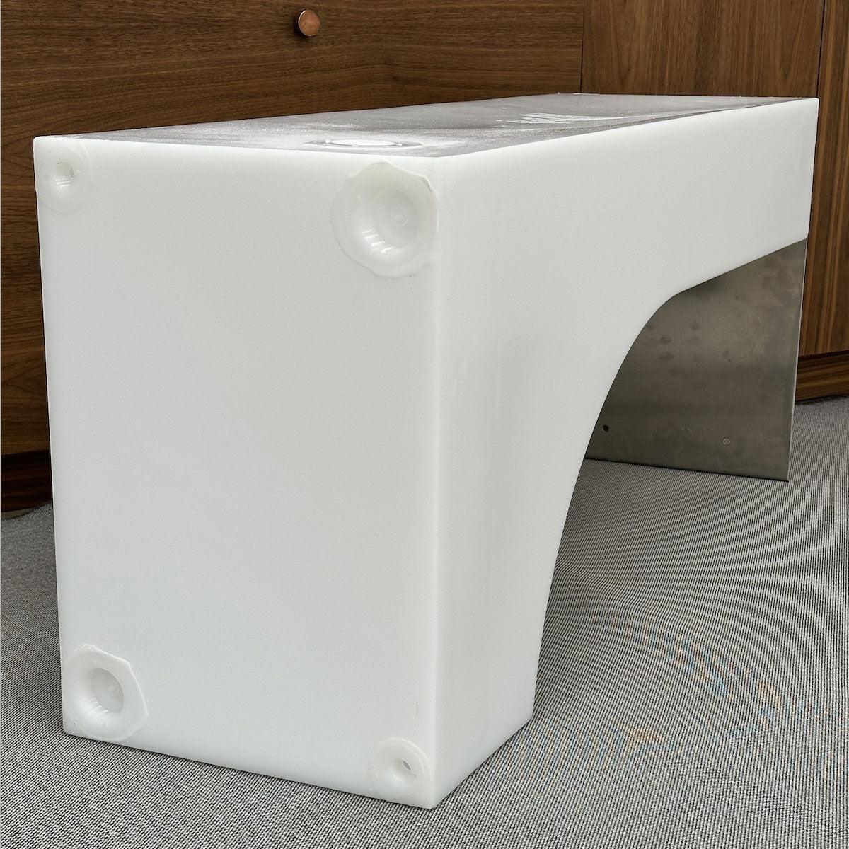 25 Gallon Water Tank for Sprinter and Transit Dually Vans - product photo