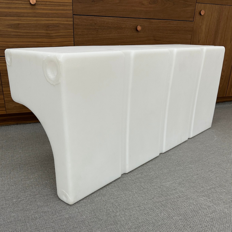 33 Gallon Wheel Well Water Tank - Right (SP-R-33)