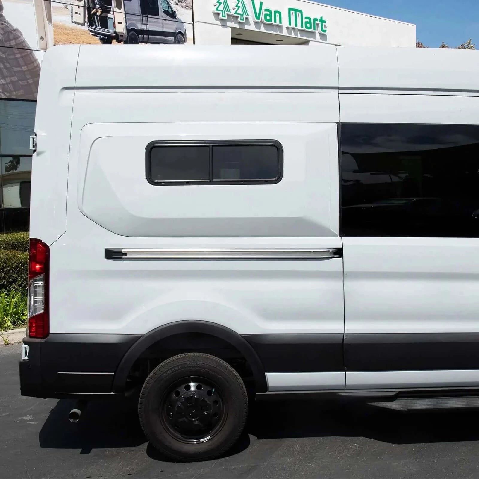Capsule Set for Transit Vans - installed with window on passenger side (side view)