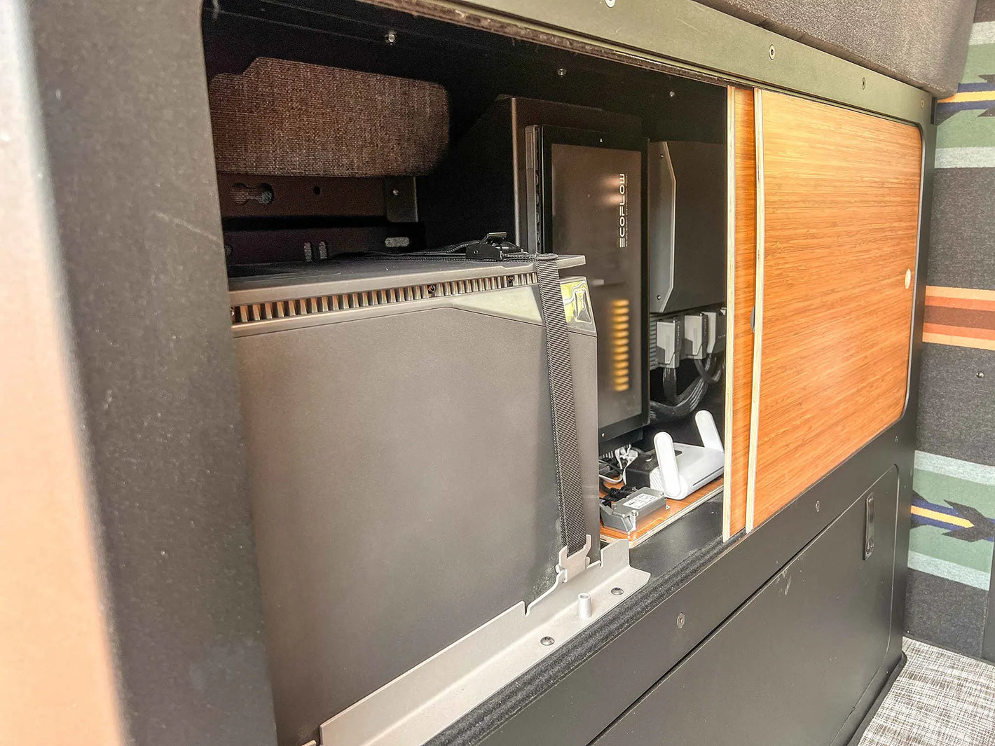 Electrical Storage In Nomad Bed System