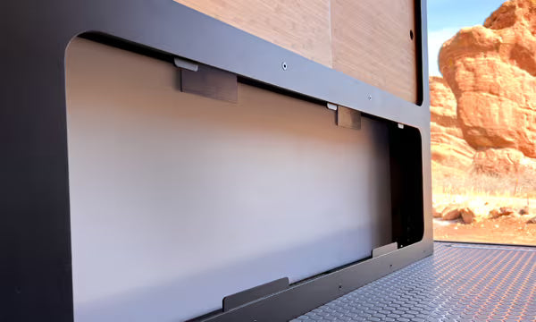 Water tank in Nomad Bed System